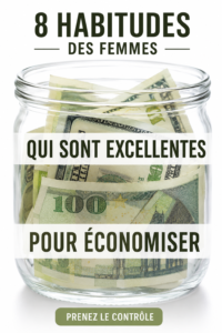 Femmes souriantes discutant d'astuces d'économie d'argent.
