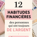 Une femme souriante examine ses finances à l'aide d'un budget et d'un ordinateur.
