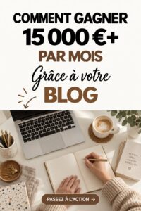 Femme écrivant sur son ordinateur portable pour créer un blog lucratif sur les finances personnelles.